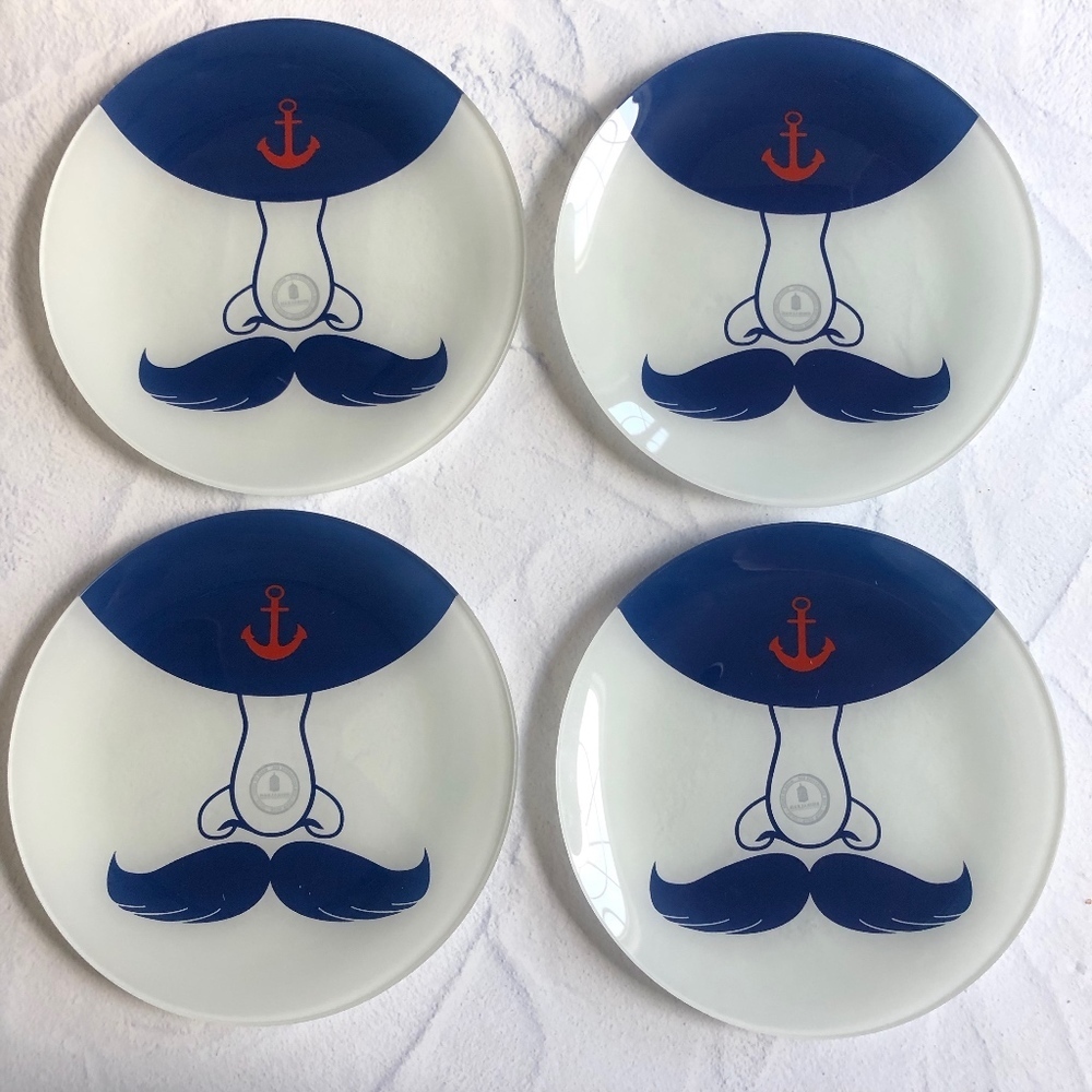 Shiraleah Sailor Stache Glass Decorative Plates 4